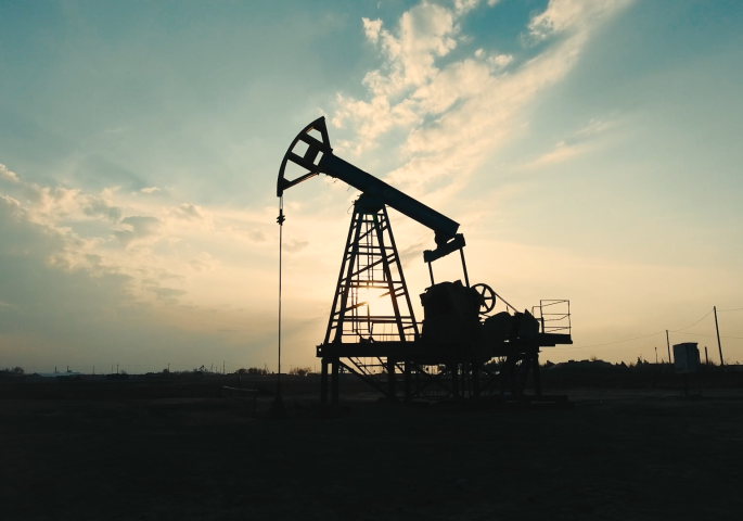 Saneg продолжает наращивать добычу и переработку нефти